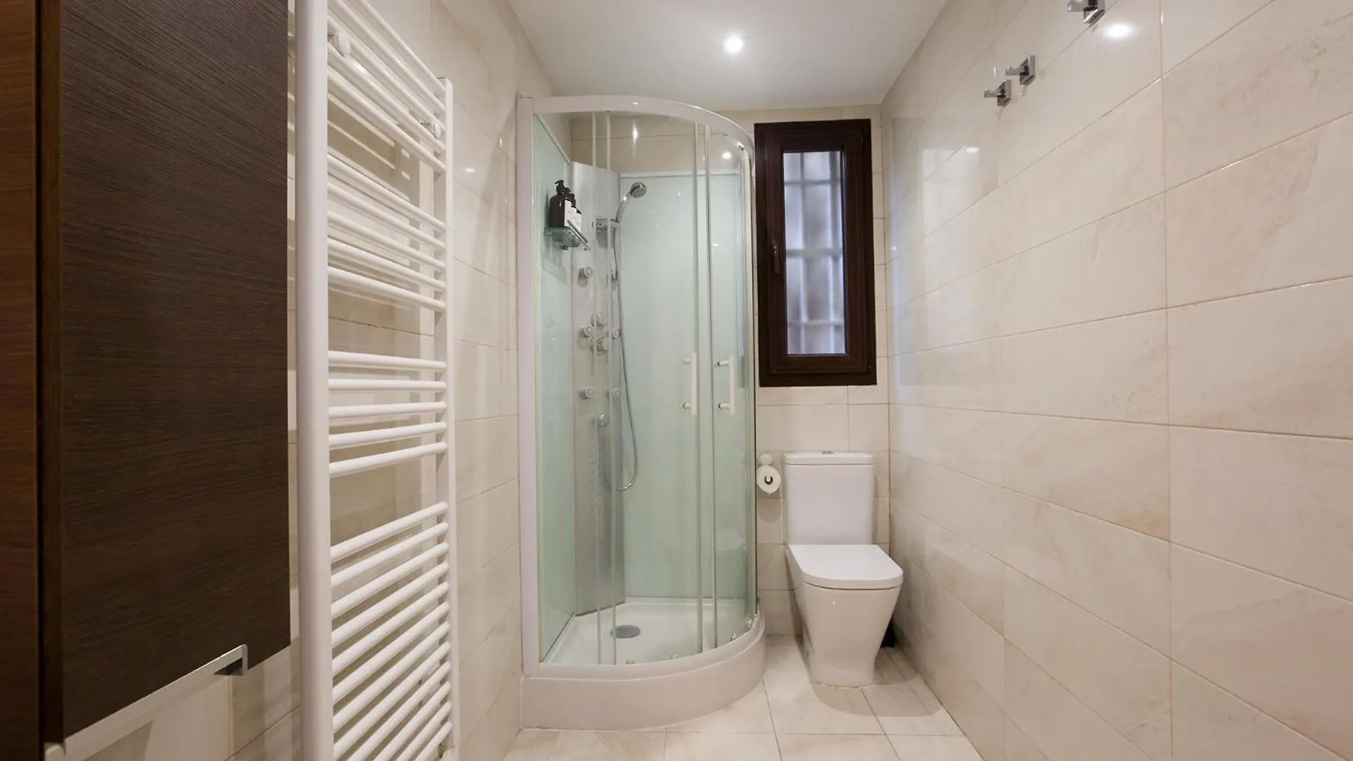 Apartmán Lufia Flats 1 Bilbao 0*,